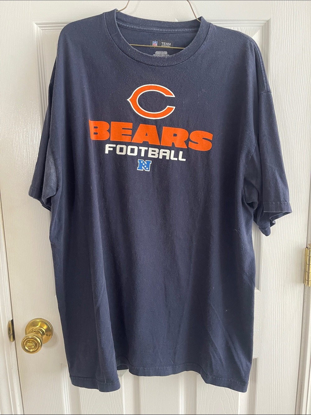 Chicago Bears Navy Football T‑Shirt Sz xl made by nfl team apparel